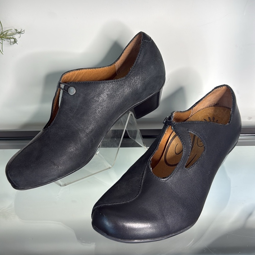Aetrex Black suede Leather Pumps size 71/2-8 - Picture 10 of 10